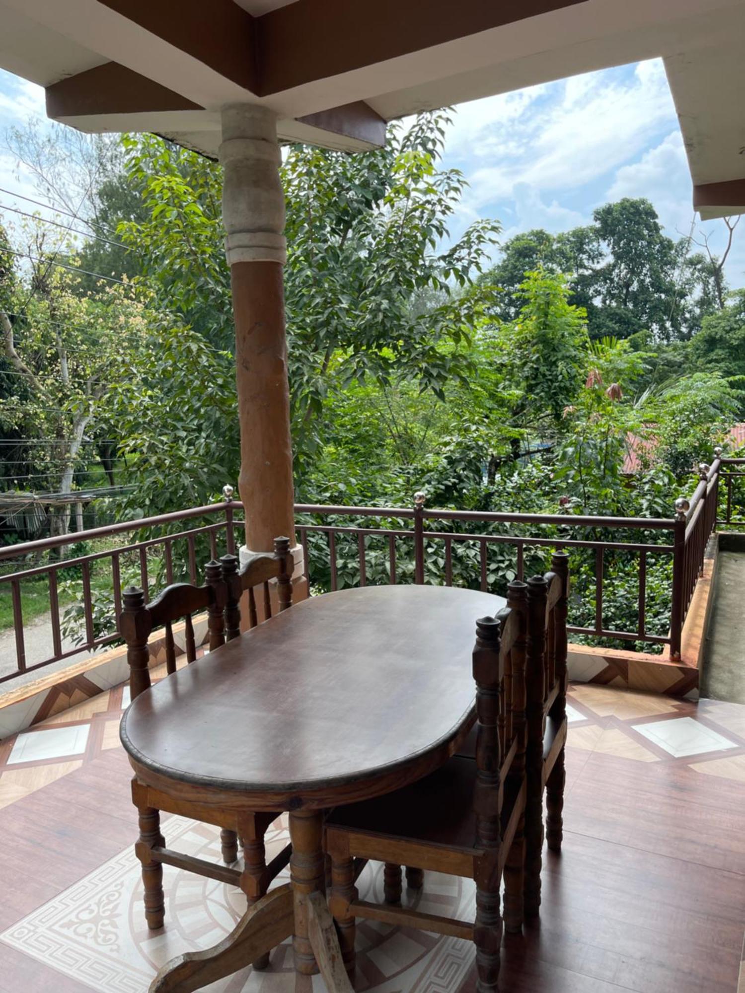 Tara Guesthouse - Sauraha,Chitwan Exterior photo